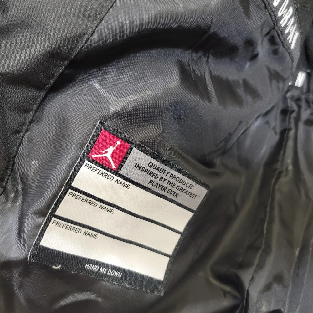 Jordan Kids Black Puffer Vest Jumpman Logo Quilted Full Zip Size L 12-13